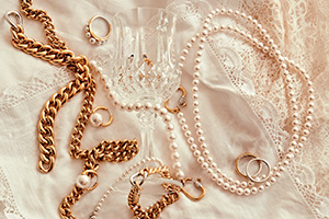 Smykker og perler
